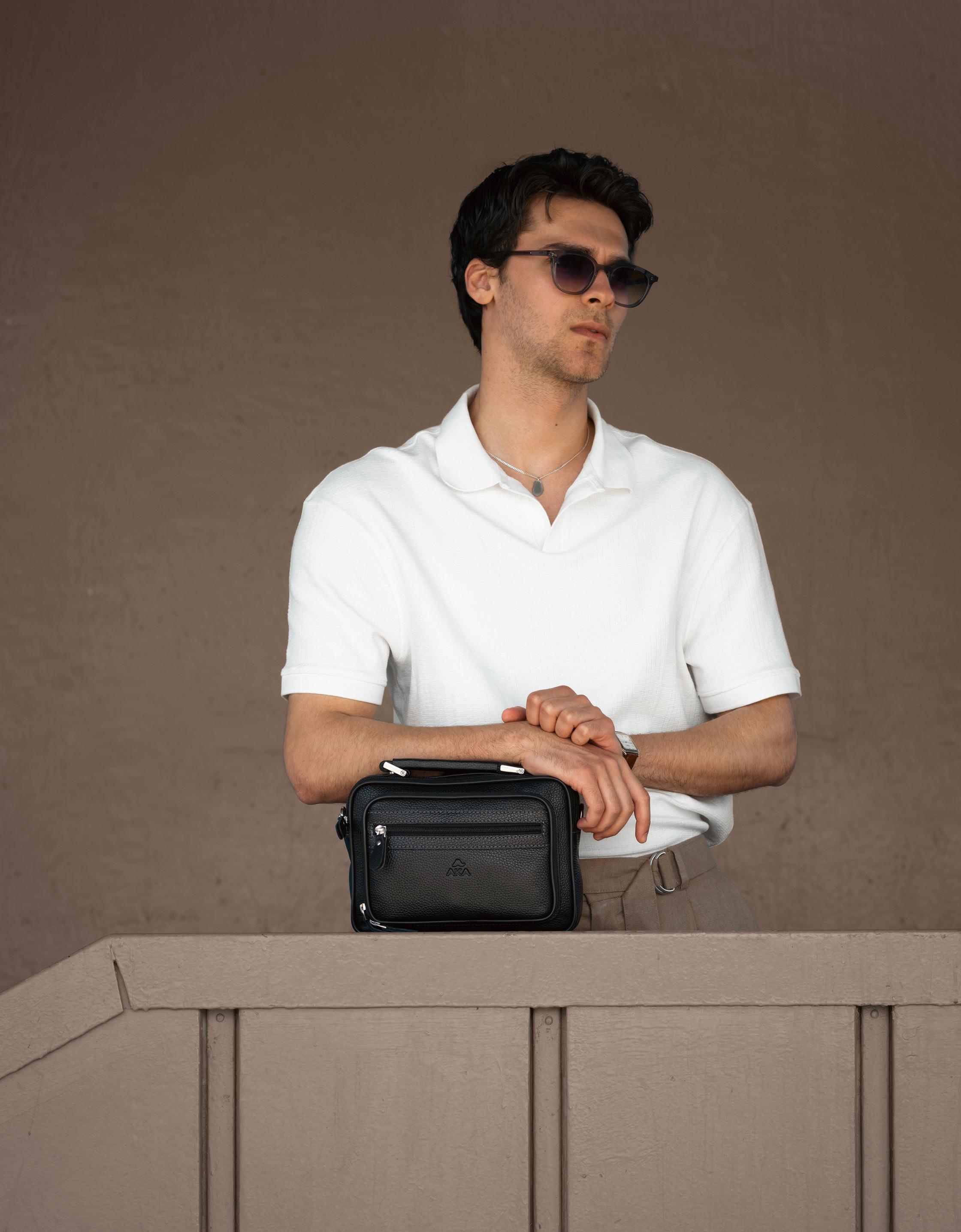 Parlak Kahve - Deri Portföy Çantası 318