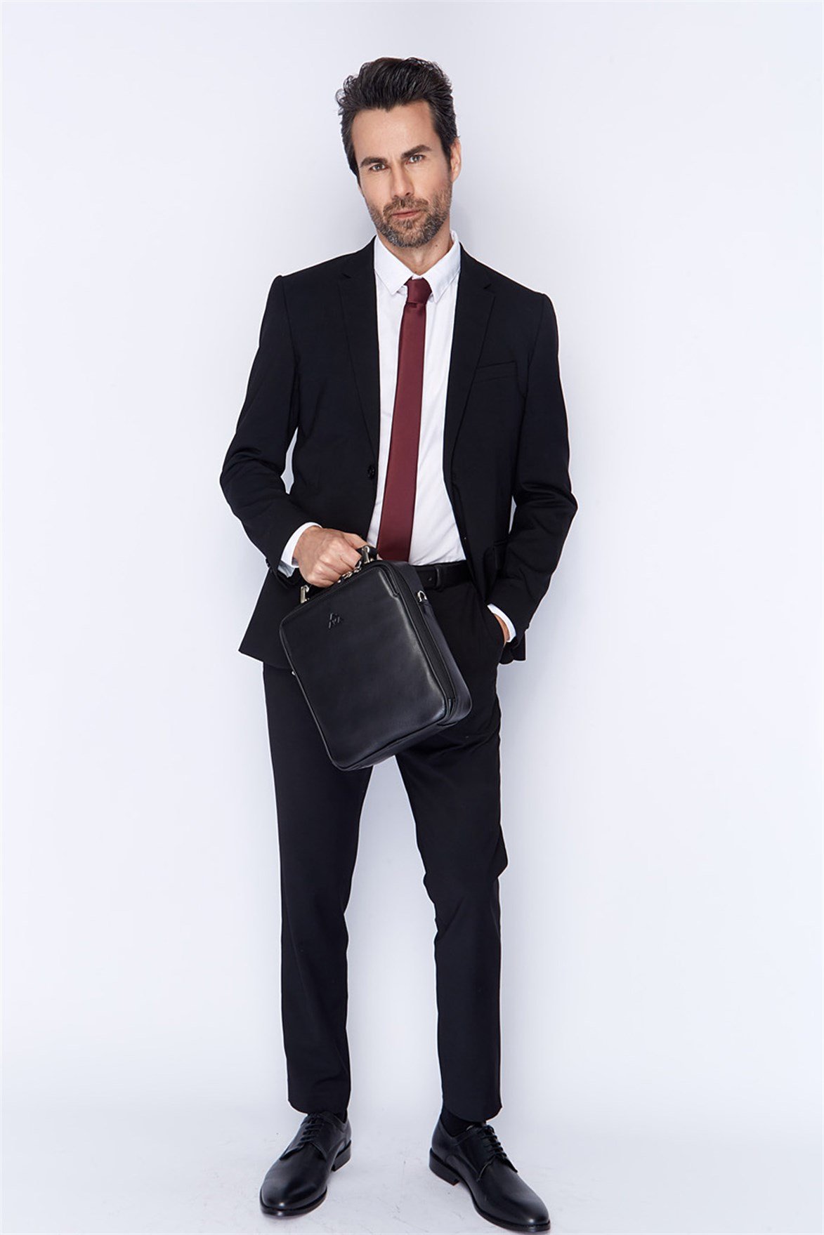 Siyah Lazer Desenli - Deri Portföy Çantası 375