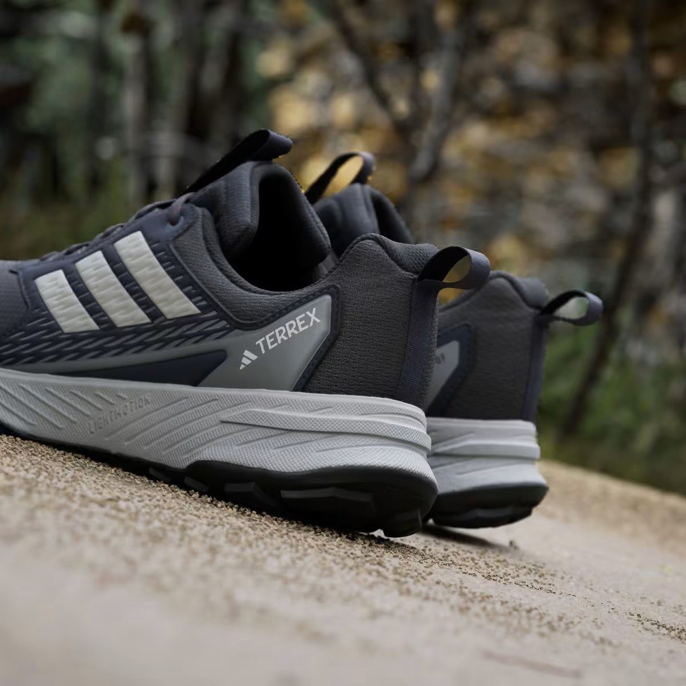 Adidas HQ5097 Terrex Tracefinder 2 Climaproof Erkek Arazi Koşu Ayakkabısı Mavi
