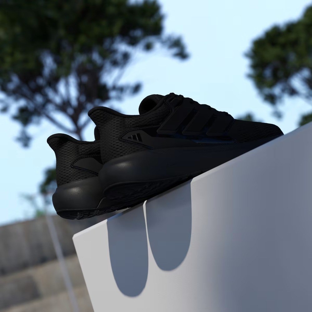Adidas IE8898 Ultimashow 2.0 Erkek Günlük Spor Ayakkabı Siyah