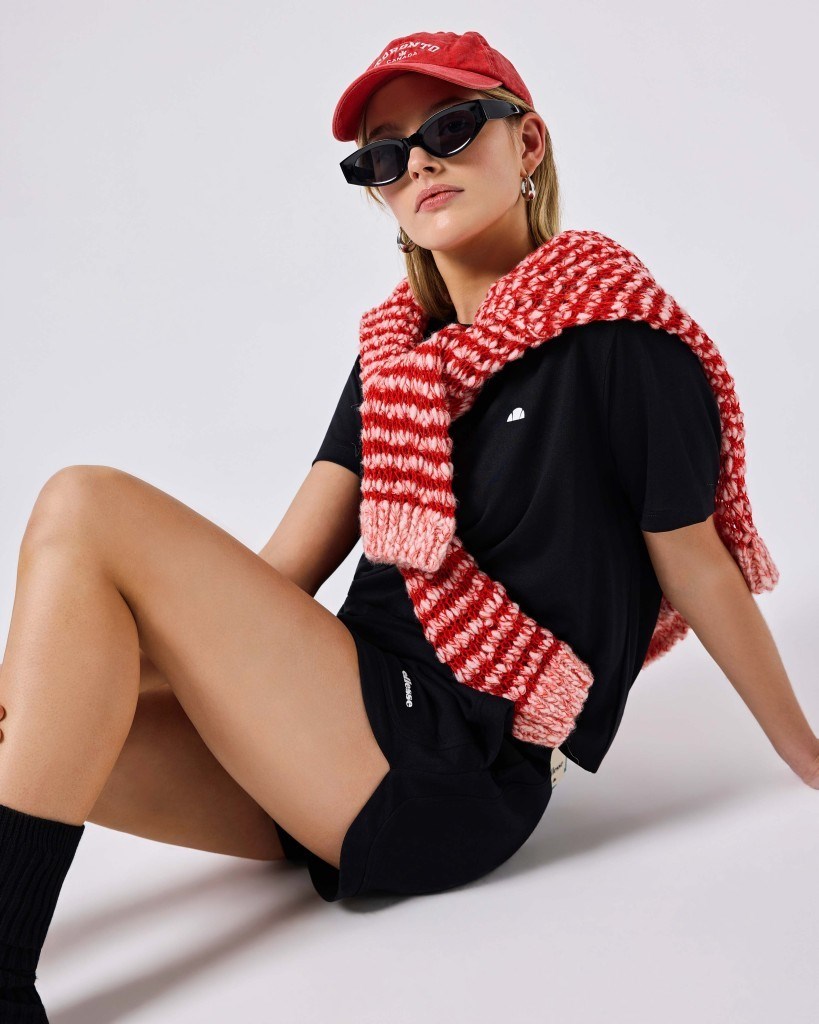 Ellesse 6SF4013-BK Kadın Şort - Siyah