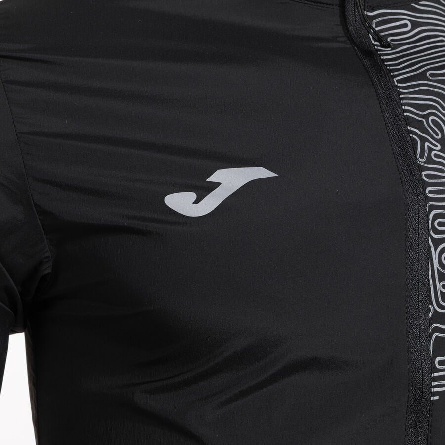 Joma 104128.100 R-Trail Nature Erkek Rüzgar Kesici Siyah Sweat