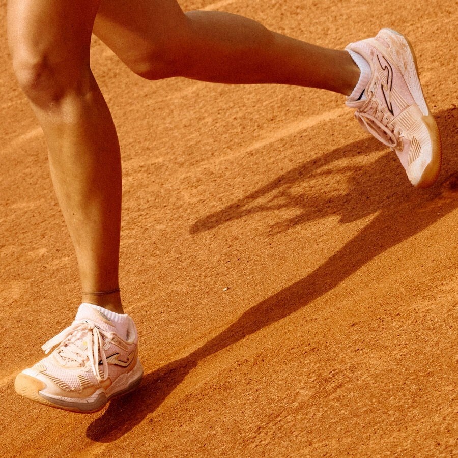 Joma TPOILS2625C Point Lady Toprak Kort Kadın Tenis Ayakkbısı - Krem/Bej
