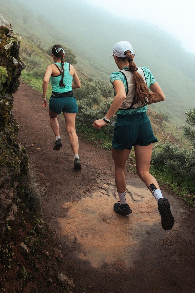 Joma TR-6 Erkek Patika Koşu Ayakkabısı Siyah Turkuaz TKTR6S2601