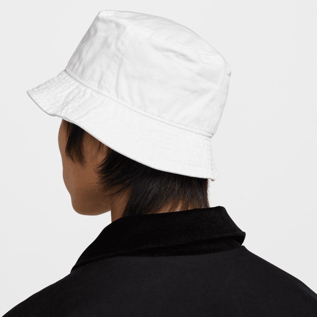 Nike Apex Bucket Futura Swoosh Beyaz Şapka FB5381-100