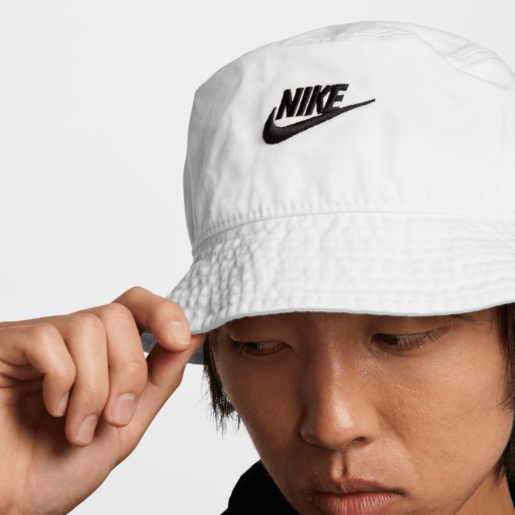 Nike Apex Bucket Futura Swoosh Beyaz Şapka FB5381-100