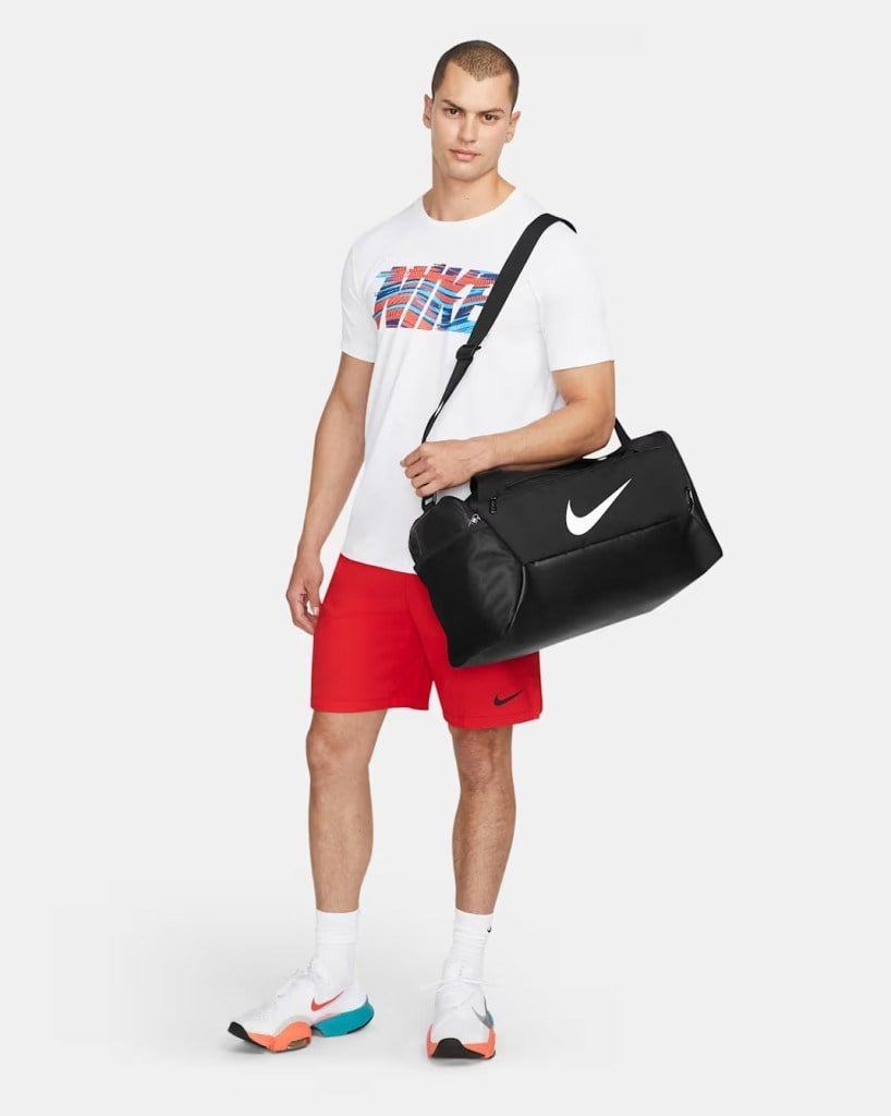 Nike Brasilia DM3976-010 Antrenman Spor Çantası (Küçük Boy, 41 L) - Siyah