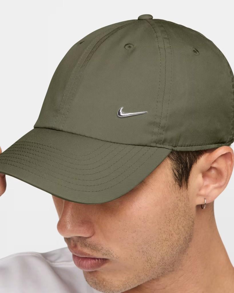 Nike Dri-FIT Club FB5372-222 Yumuşak Metal Swoosh Şapka - Medium Olive