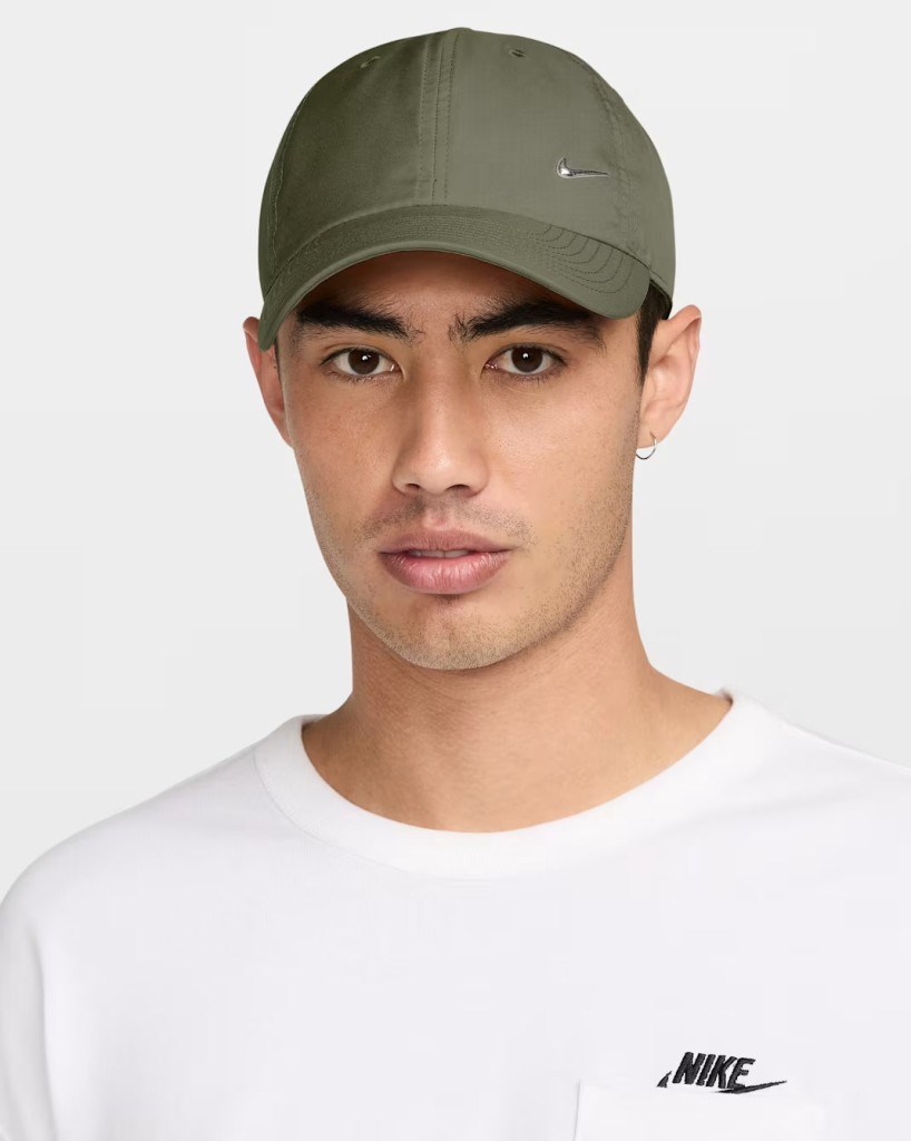 Nike Dri-FIT Club FB5372-222 Yumuşak Metal Swoosh Şapka - Medium Olive