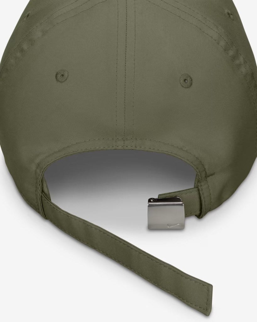 Nike Dri-FIT Club FB5372-222 Yumuşak Metal Swoosh Şapka - Medium Olive