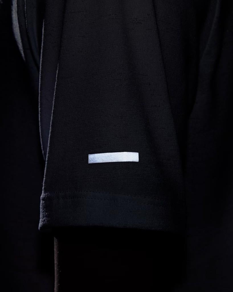 Nike Dri-FIT Miler DD3055-100 Büyük Çocuk (Erkek) Tişört - Beyaz