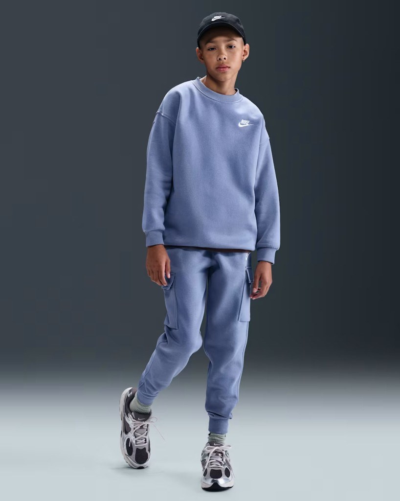 Nike FD2923-499 Sportswear Club Fleece Büyük Çocuk Bol Kesimli Sweatshirt - Lila