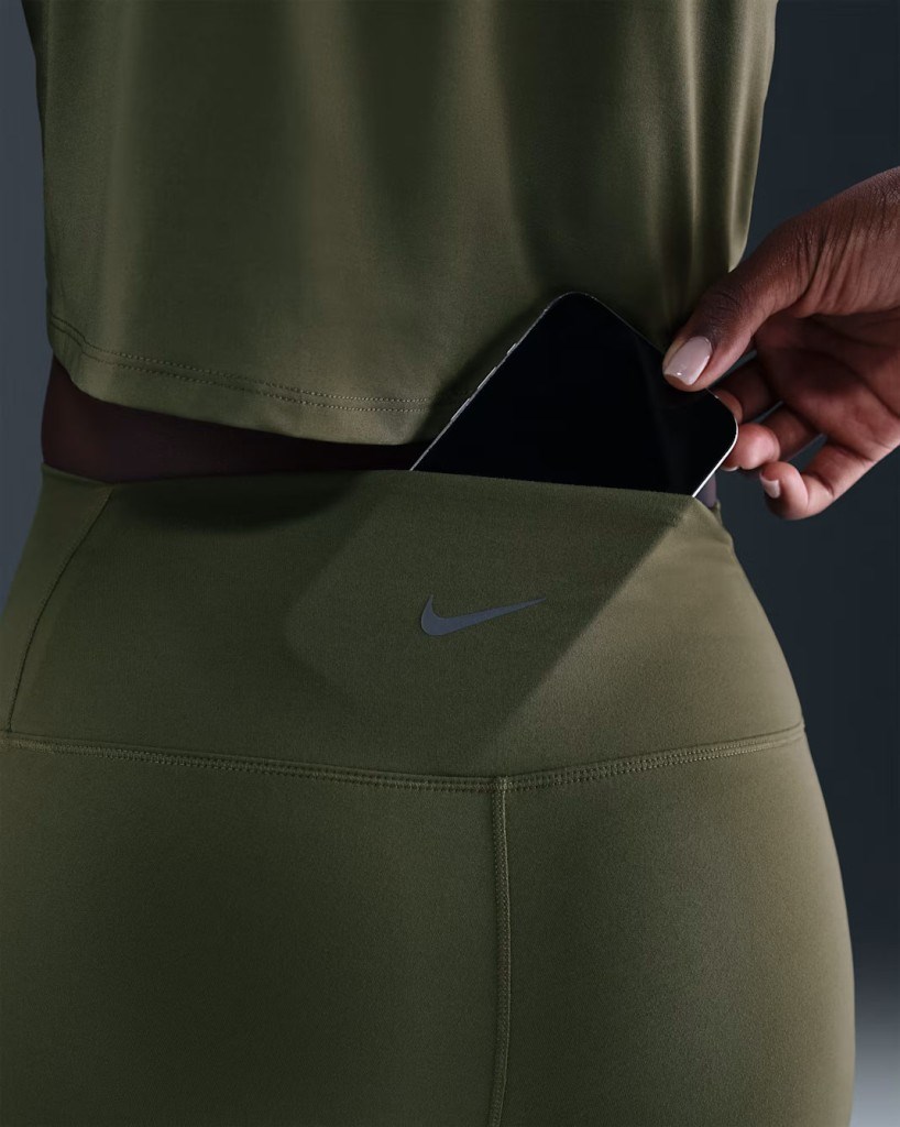 Nike FN3241-222 One Kadın Yüksek Belli 7/8 Tayt (Cepli) - Yeşil