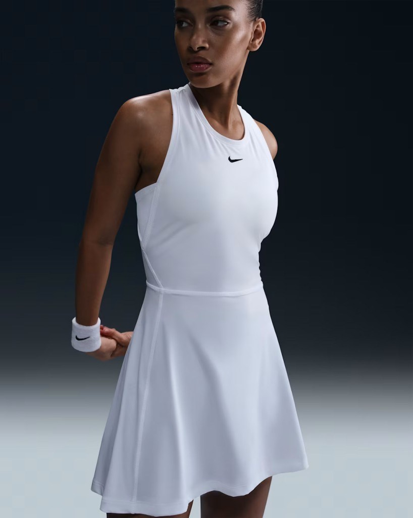Nike FQ1780-100 Victory Dri-FIT Kadın Tenis Elbisesi - Beyaz