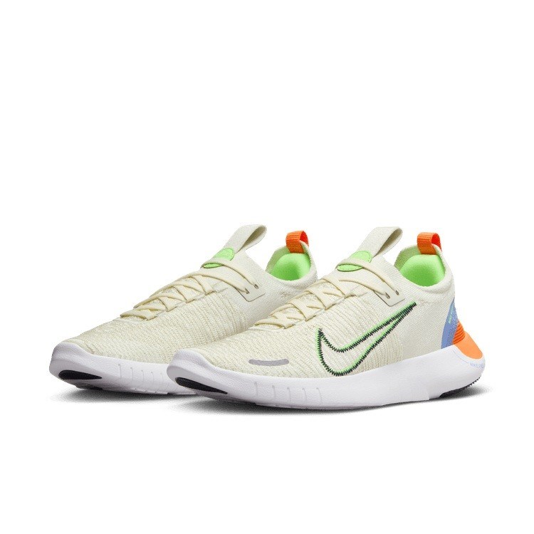 Nike Free Run Flyknit Next Nature Kadın Yol Koşu Ayakkabısı DX6482-003