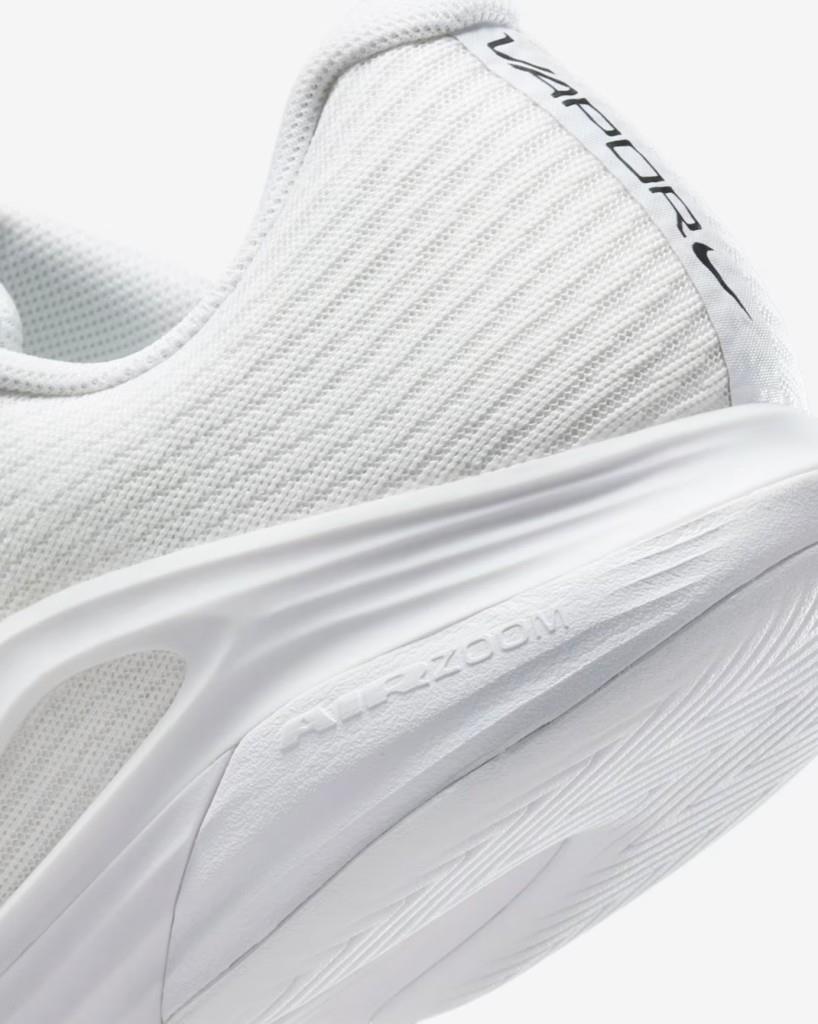 Nike FV5552-101 Vapor 12 Sert Kort Erkek Tenis Ayakkabısı - Beyaz