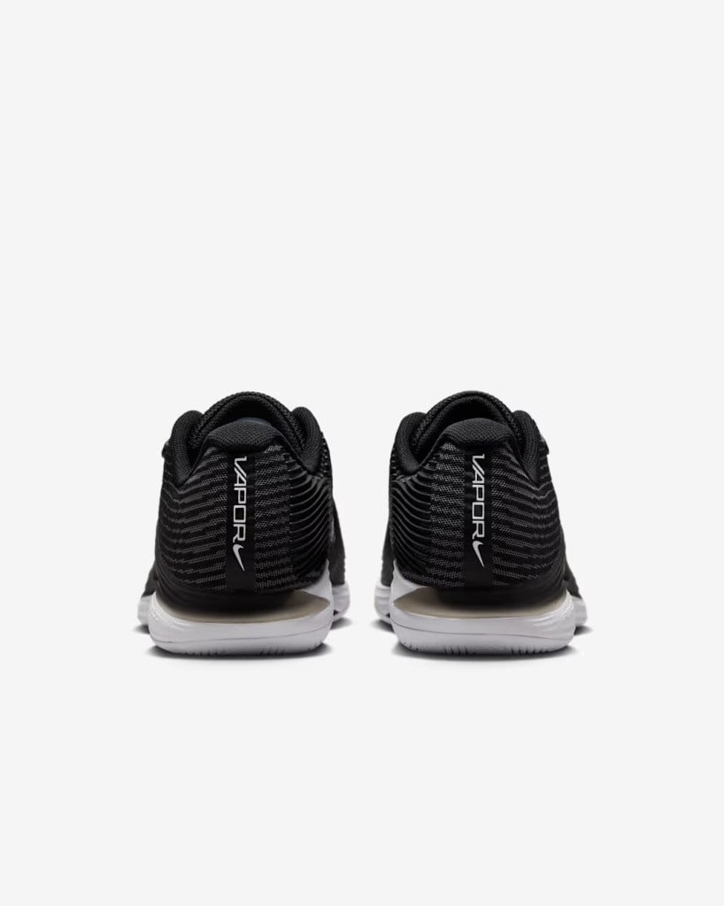 NIKE FV5554-001 W ZOOM VAPOR 12 Kadın Siyah Sert Kort Tenis Ayakkabı