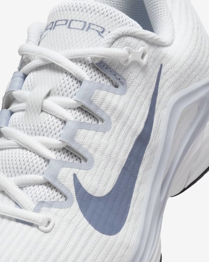 Nike FV5554-102 Vapor 12 Sert Kort Kadın Tenis Ayakkabısı - Beyaz