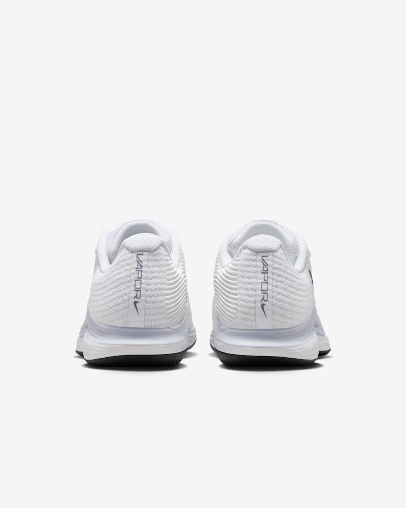 Nike FV5554-102 Vapor 12 Sert Kort Kadın Tenis Ayakkabısı - Beyaz
