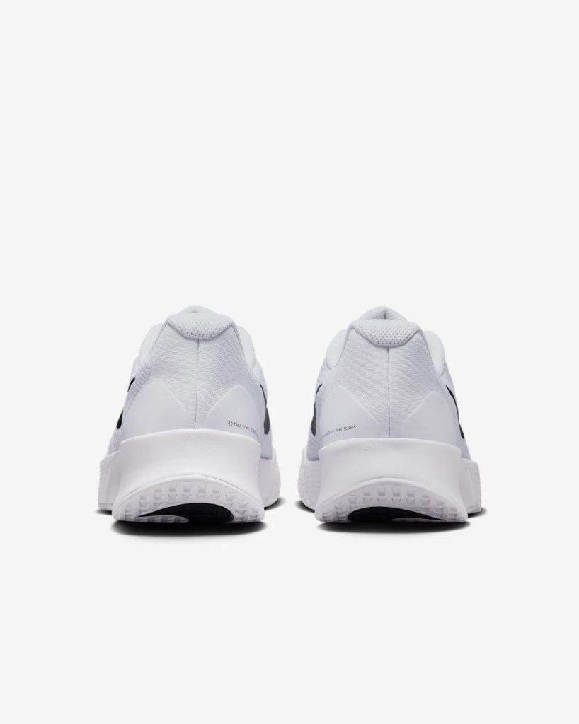 Nike FZ2156-101 Vapor Lite 3 Sert Kort Kadın Tenis Ayakkabısı - Beyaz