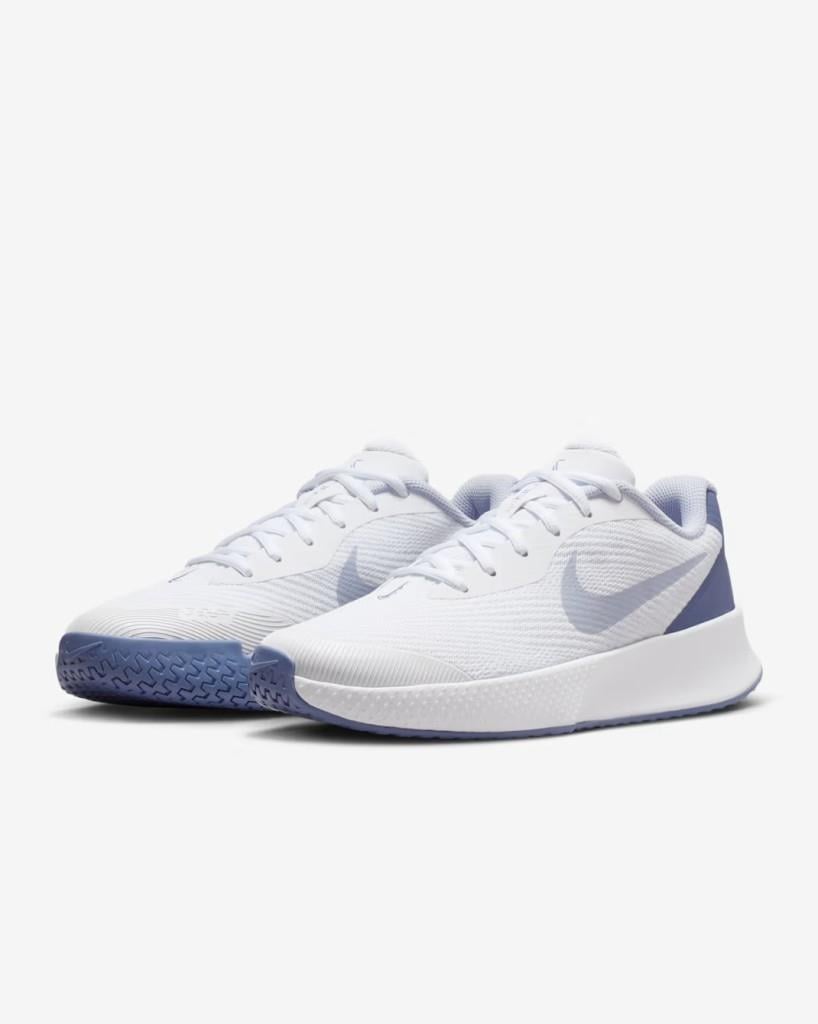 Nike FZ2156-102 Vapor Lite 3 Sert Kort Kadın Tenis Ayakkabısı - Beyaz