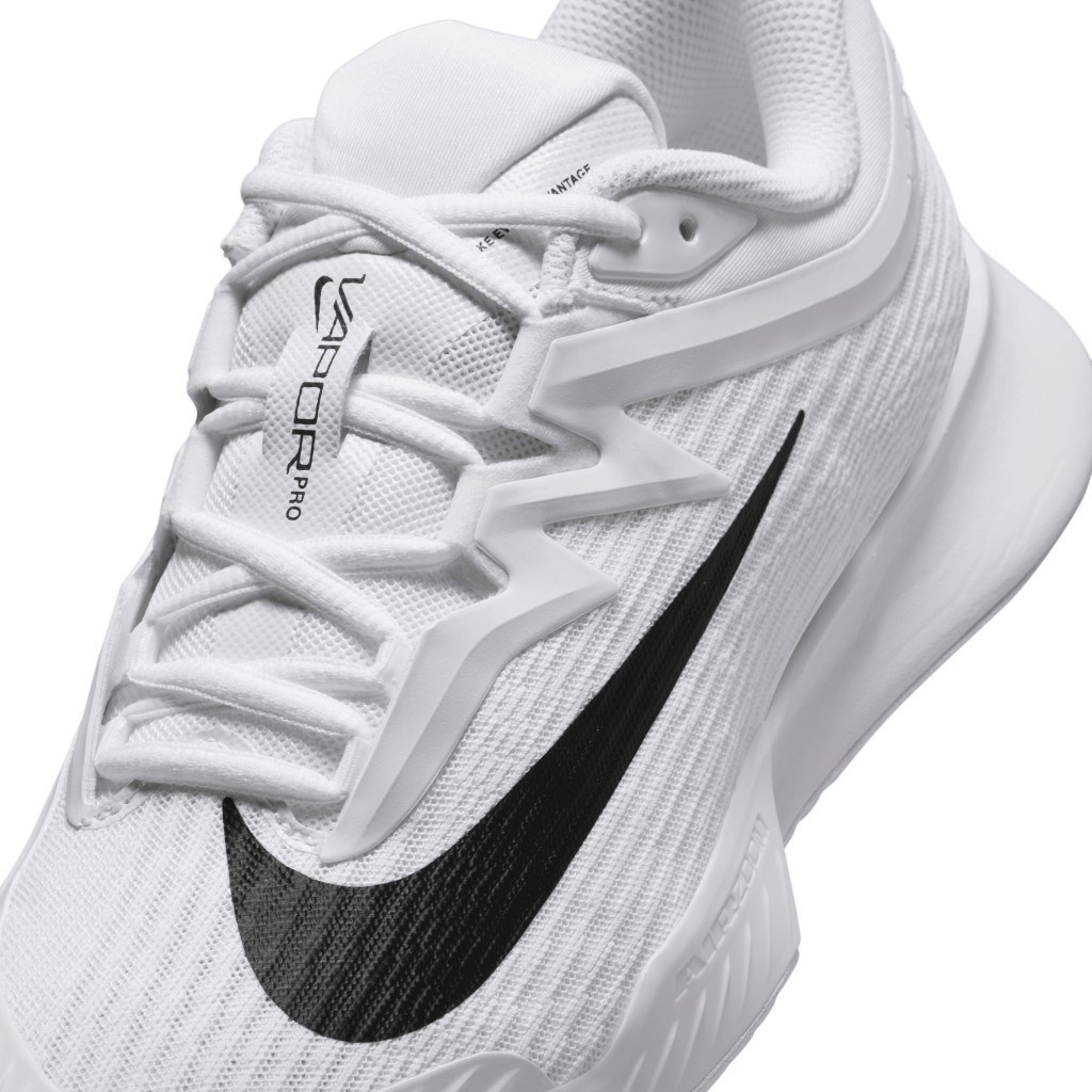 Nike FZ2158-101 Vapor Pro 3 Sert Kort Kadın Tenis Ayakkabısı - Beyaz