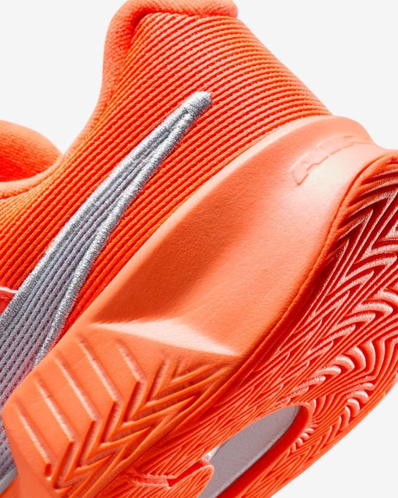 Nike GP Challenge Pro Premium HQ2629-800 Erkek Sert Kort Tenis Ayakkabısı