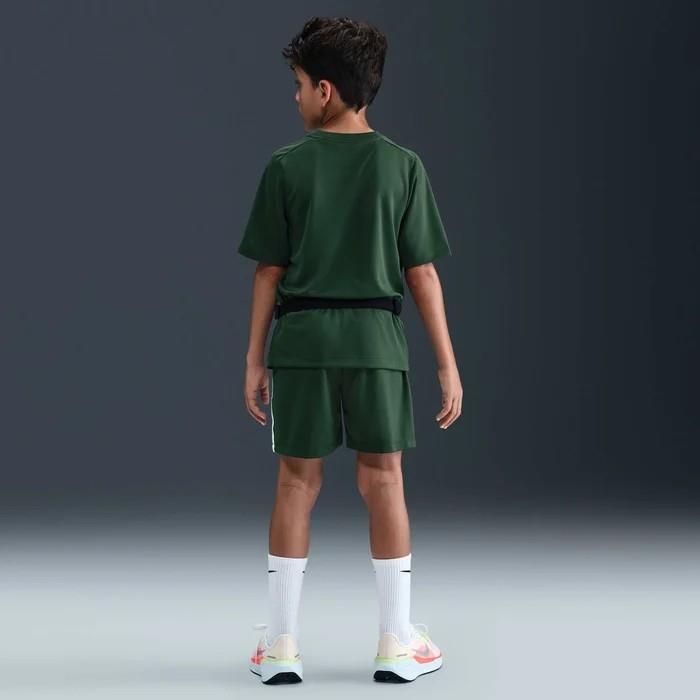 Nike HF8100-323 Dri-FIT Çocuk Kısa Kollu Tişört - Yeşil