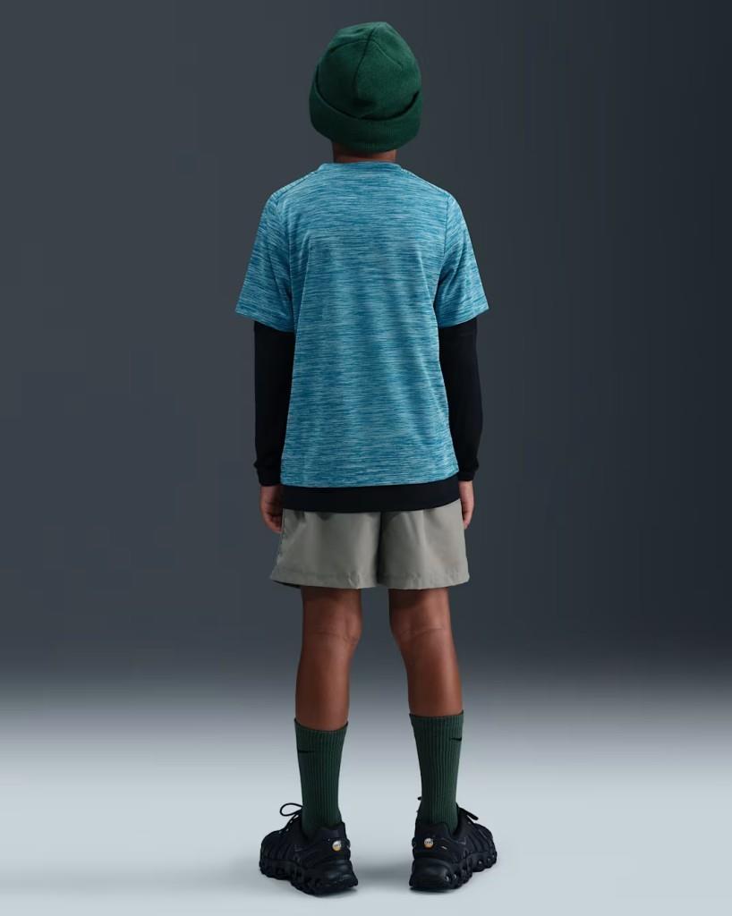 Nike HJ3771-301 Dri-FIT Kısa Kollu Genç Çocuk Tişört - Mavi