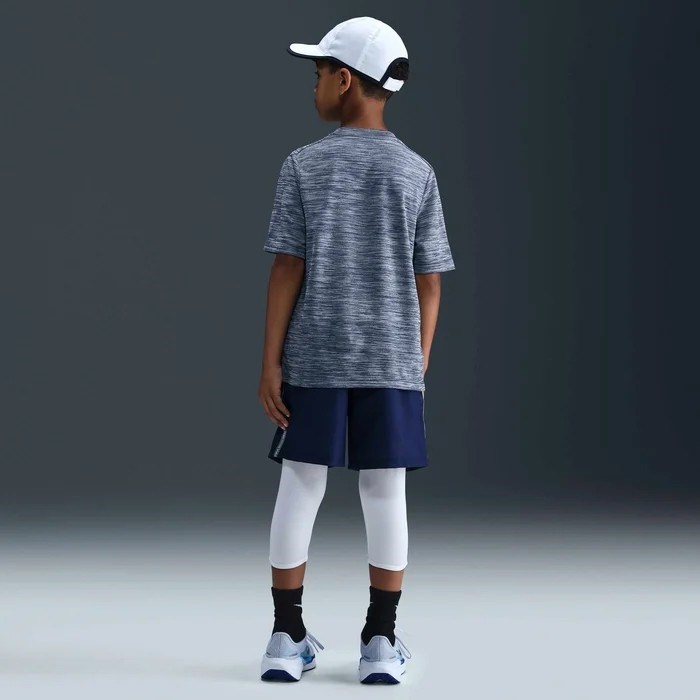 Nike HJ3771-410 Dri-FIT Kısa Kollu Genç Çocuk Tişört - Lacivert