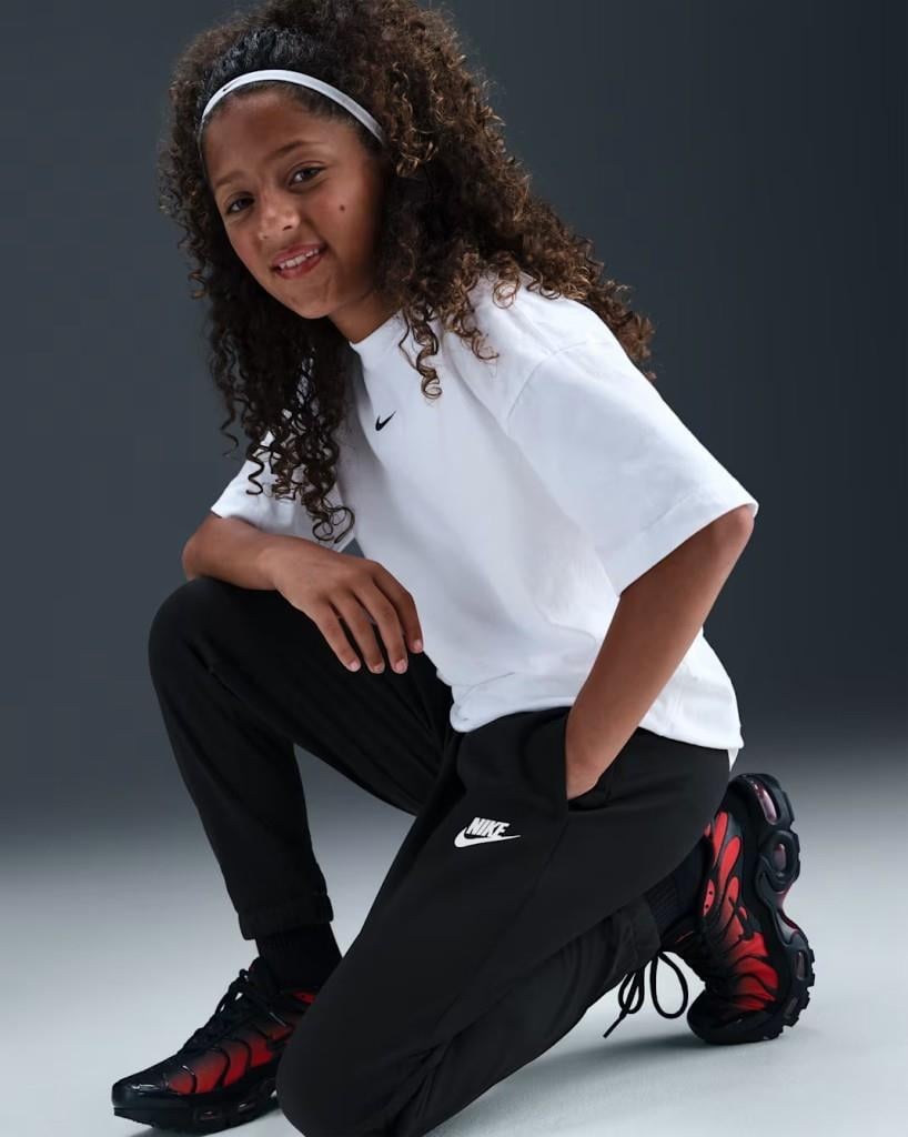 Nike HQ9315-010 Sportswear Dri-FIT Genç Çocuk Eşofman Takımı - Siyah