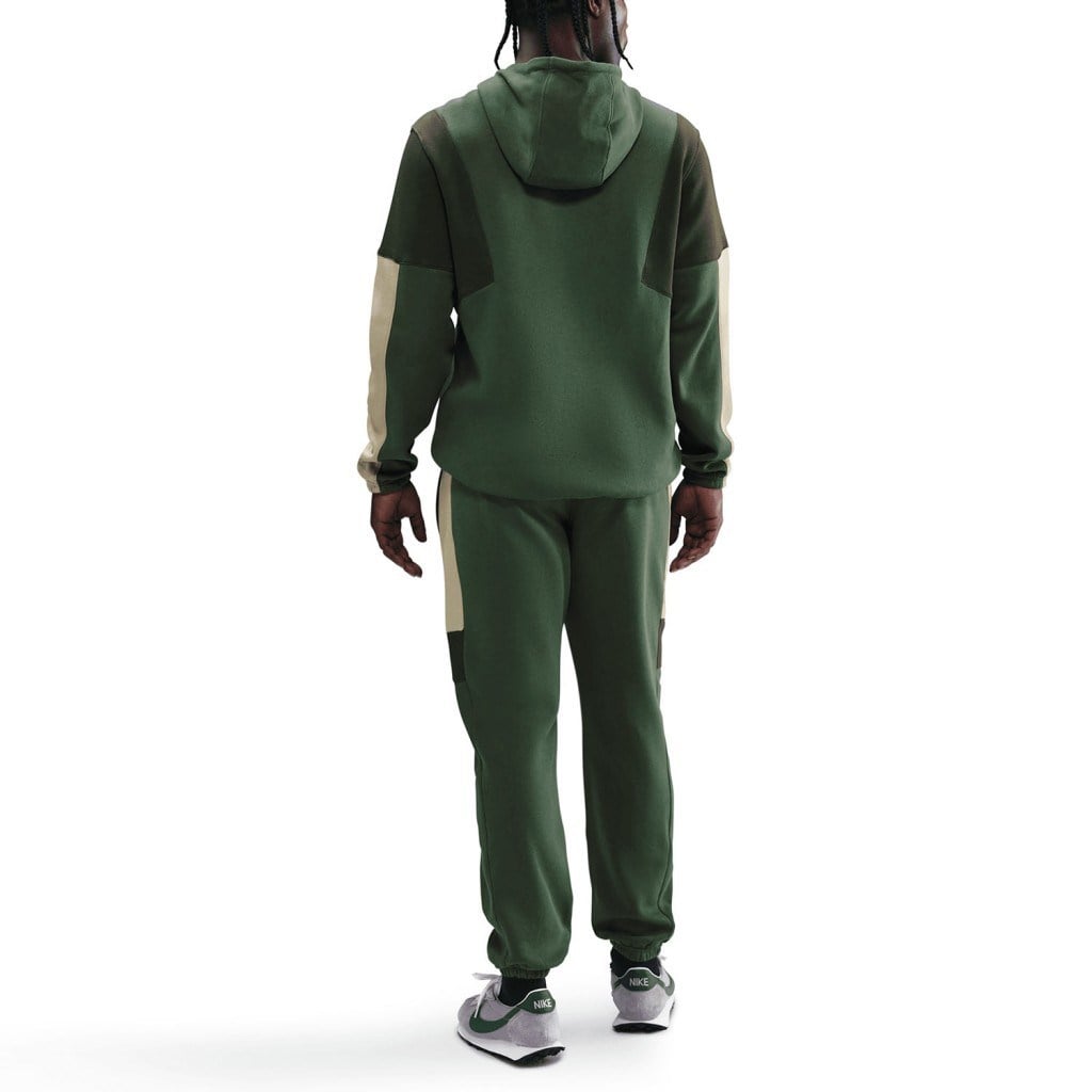 Nike HV1165-323 Club Fleece Erkek Tracksuit Takım - Yeşil