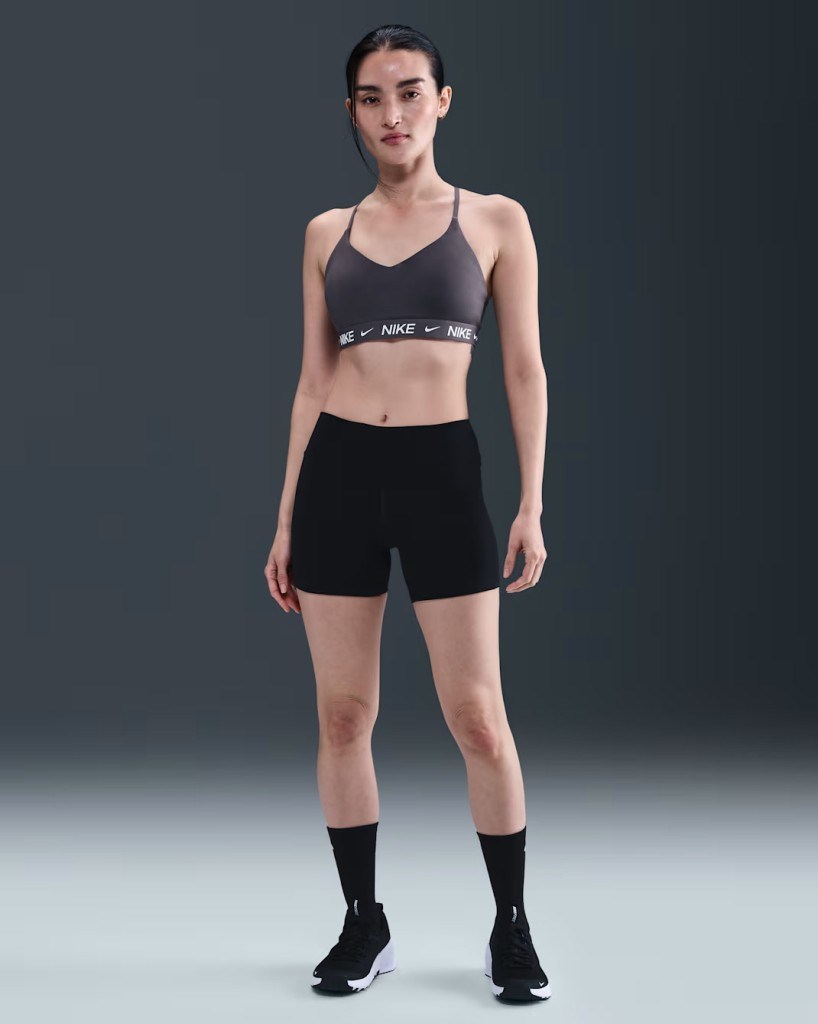 Nike Indy FD1062-036 Hafif Destekli Pedli Ayarlanabilir Kadın Spor Sütyeni - Antrasit