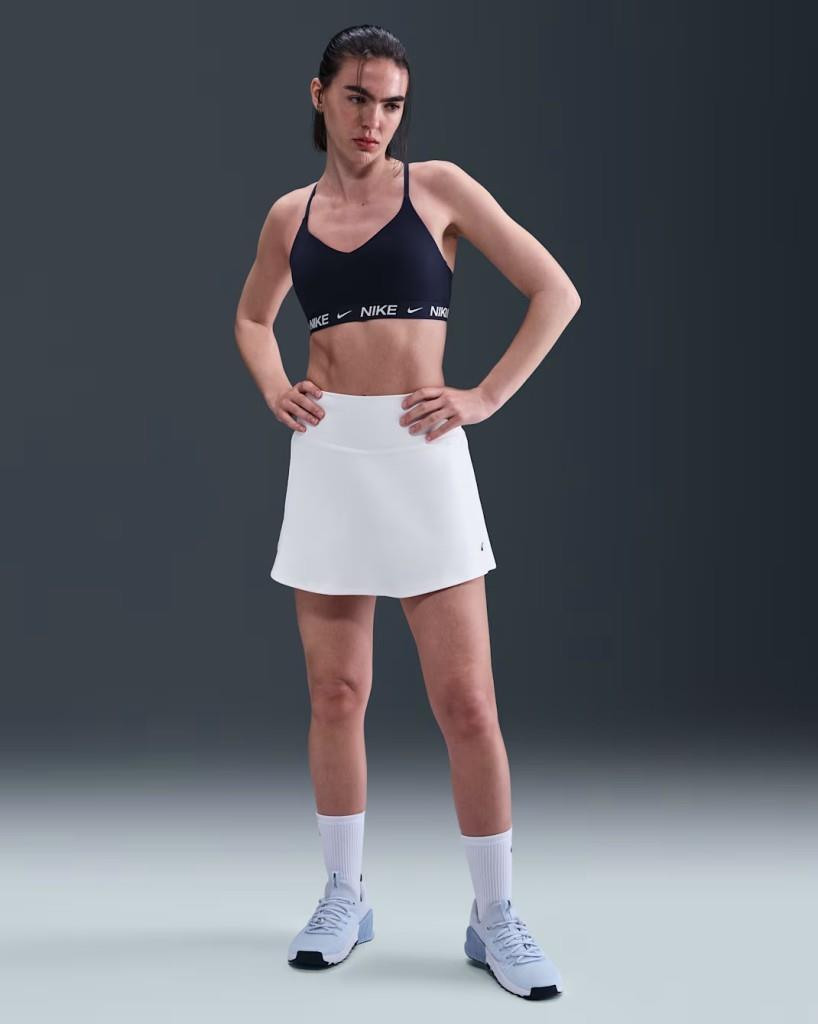 Nike Indy FD1062-410 Hafif Destekli Pedli Ayarlanabilir Kadın Spor Sütyeni - Lacivert