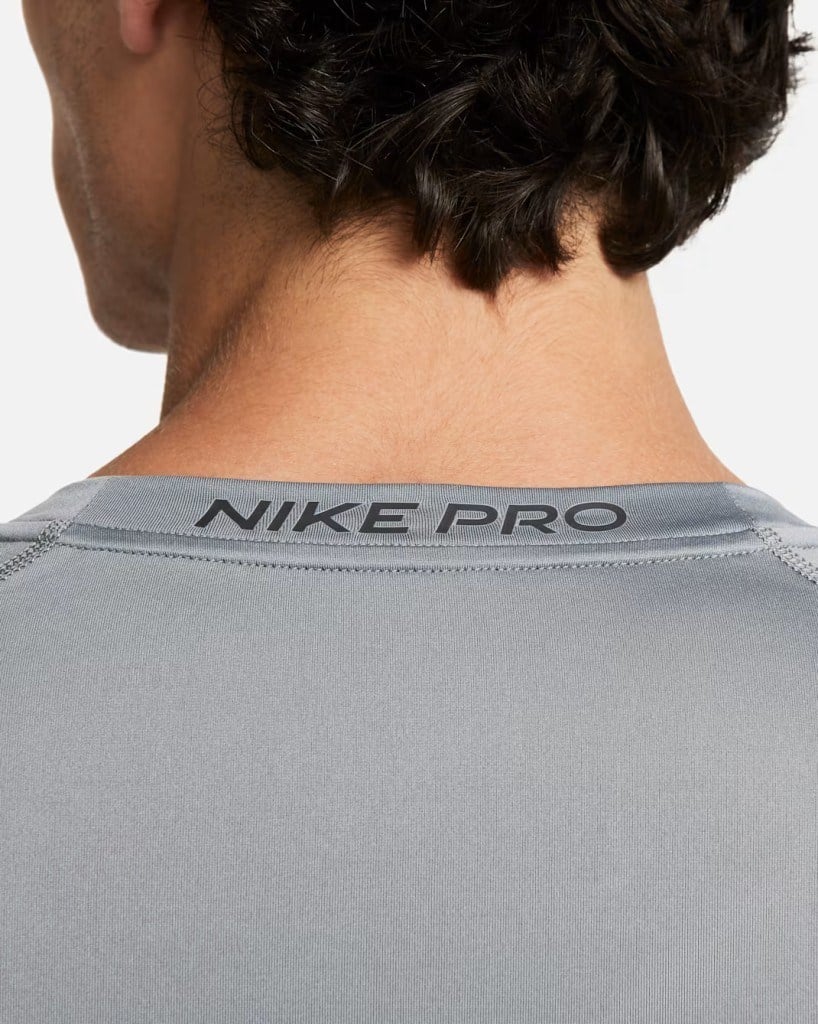 Nike Pro Dri-FIT Sıkı Kesimli Uzun Kollu Erkek Tişört - Gri FB7919-084
