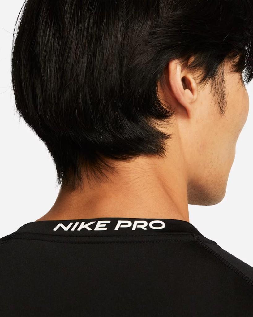 Nike Pro Dri-FIT Sıkı Kesimli Uzun Kollu Erkek Tişört - Siyah FB7919-010