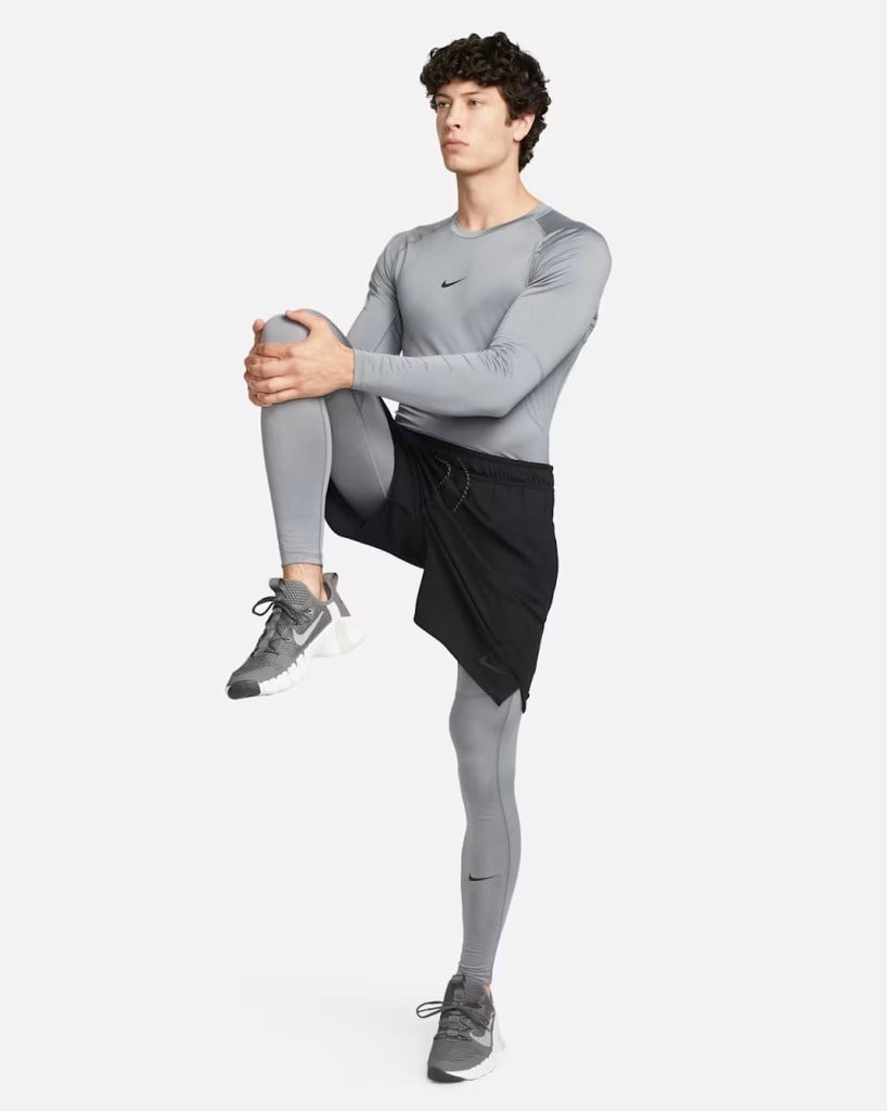 Nike Pro Dri-FIT Sıkı Kesimli Uzun Kollu Erkek Tişört - Gri FB7919-084