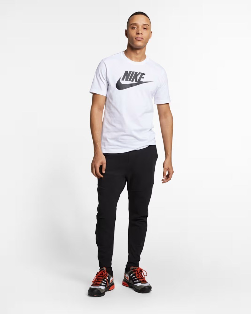 Nike Sportswear Erkek Tişört - Beyaz AR5004-101