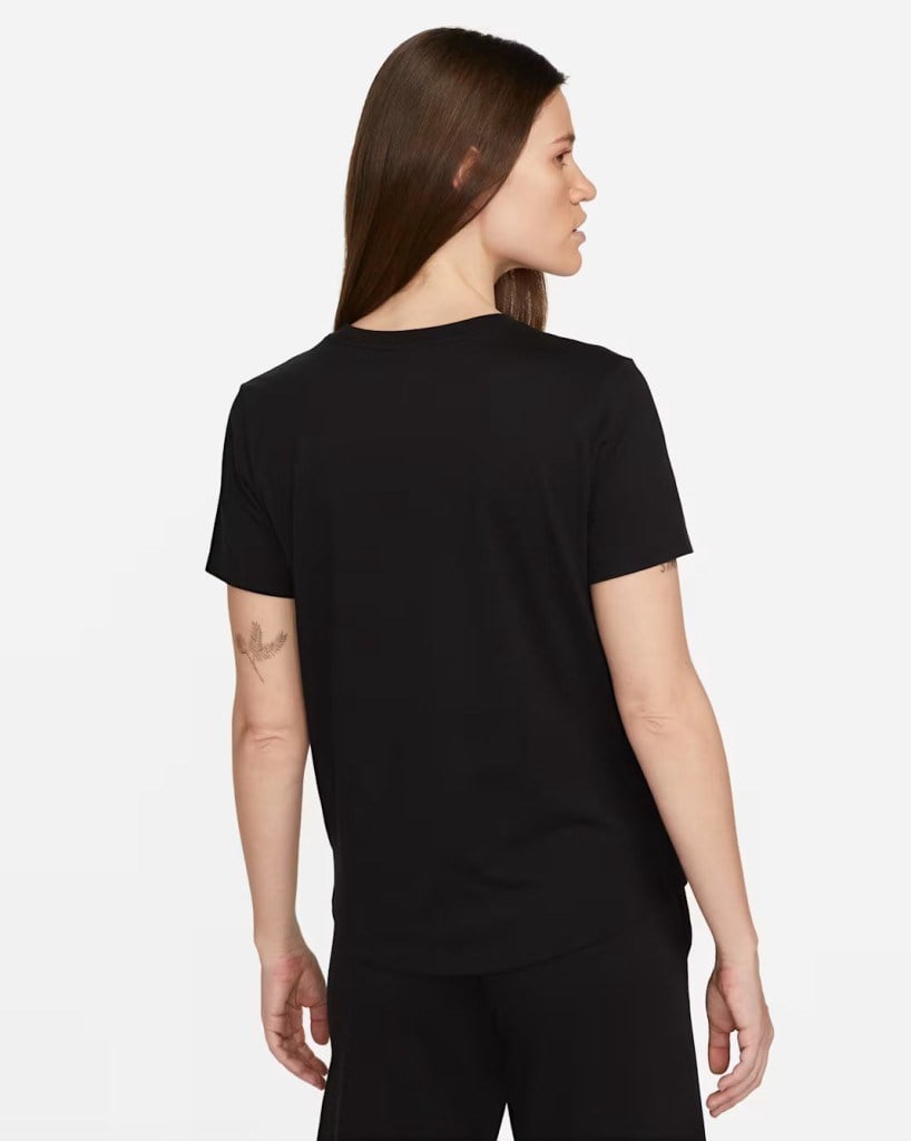 Nike Sportswear Essentials DX7906-010 Kadın Logo T-Shirt - Siyah