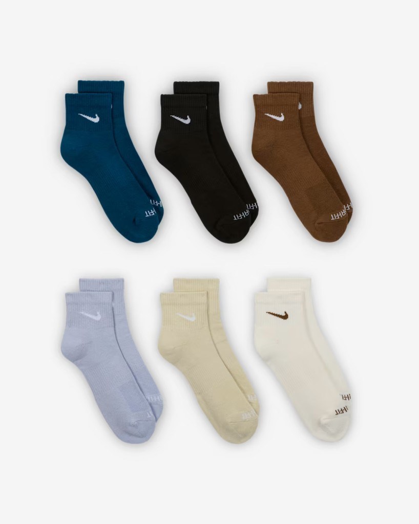 Nike SX6899-970 Everyday Plus Destekli Bilek Antrenman Çorapları (6 Çift)