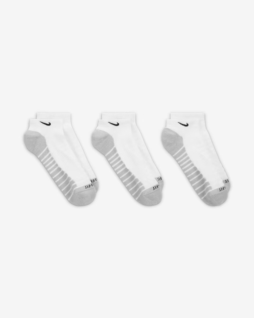 Nike SX6964-100 Everyday Max Destekli No-Show Antrenman Çorapları (3 Çift)