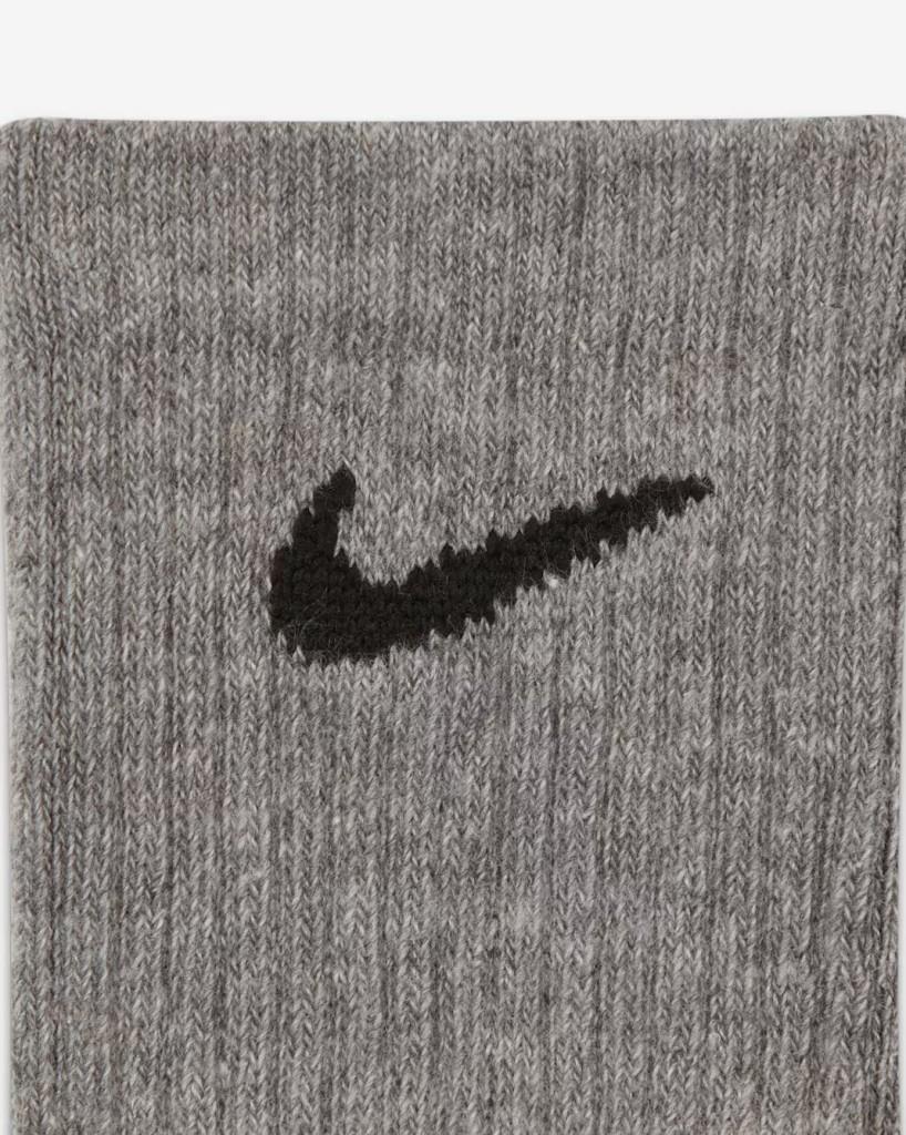 Nike SX7676-964 Everyday Lightweight Crew Antrenman Çorapları (3 Çift)