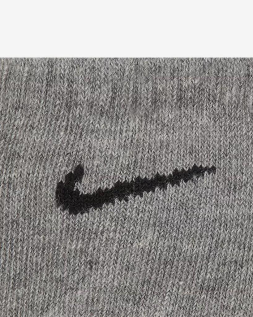 Nike SX7678-964 Everyday Lightweight No-Show Antrenman Çorapları (3 Çift)