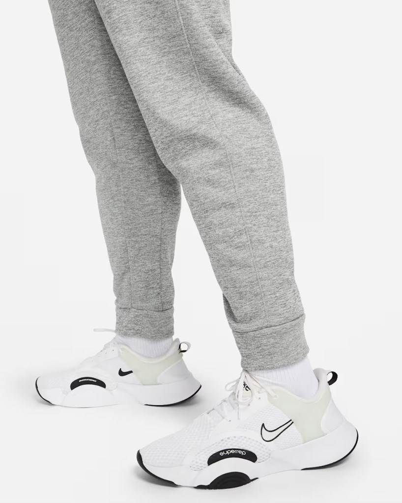 Nike Therma-FIT Bileğe Daralan Erkek Eşofman Altı - Gri DQ5405-063