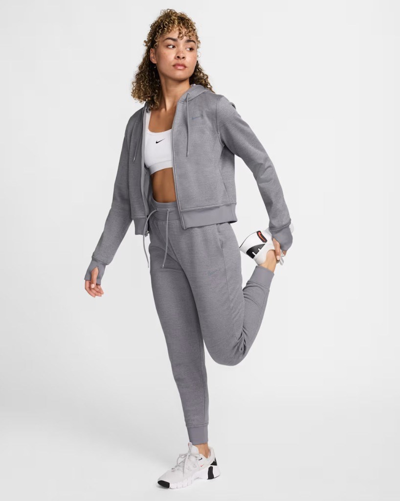 Nike Therma-FIT One FB5216-091 Tam Boy Fermuarlı Kadın Kapüşonlu Üst - Carbon Heather