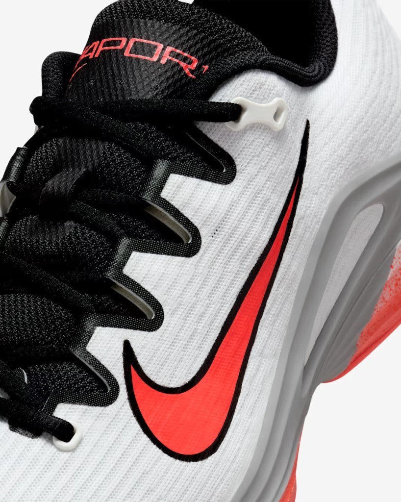 Nike Vapor 12 IB2534-100 Erkek Sert Kort Tenis Ayakkabısı