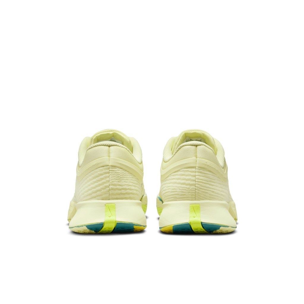 Nike Vapor Pro 3 Kadın Sert Kort Tenis Ayakkabısı HF7835-300