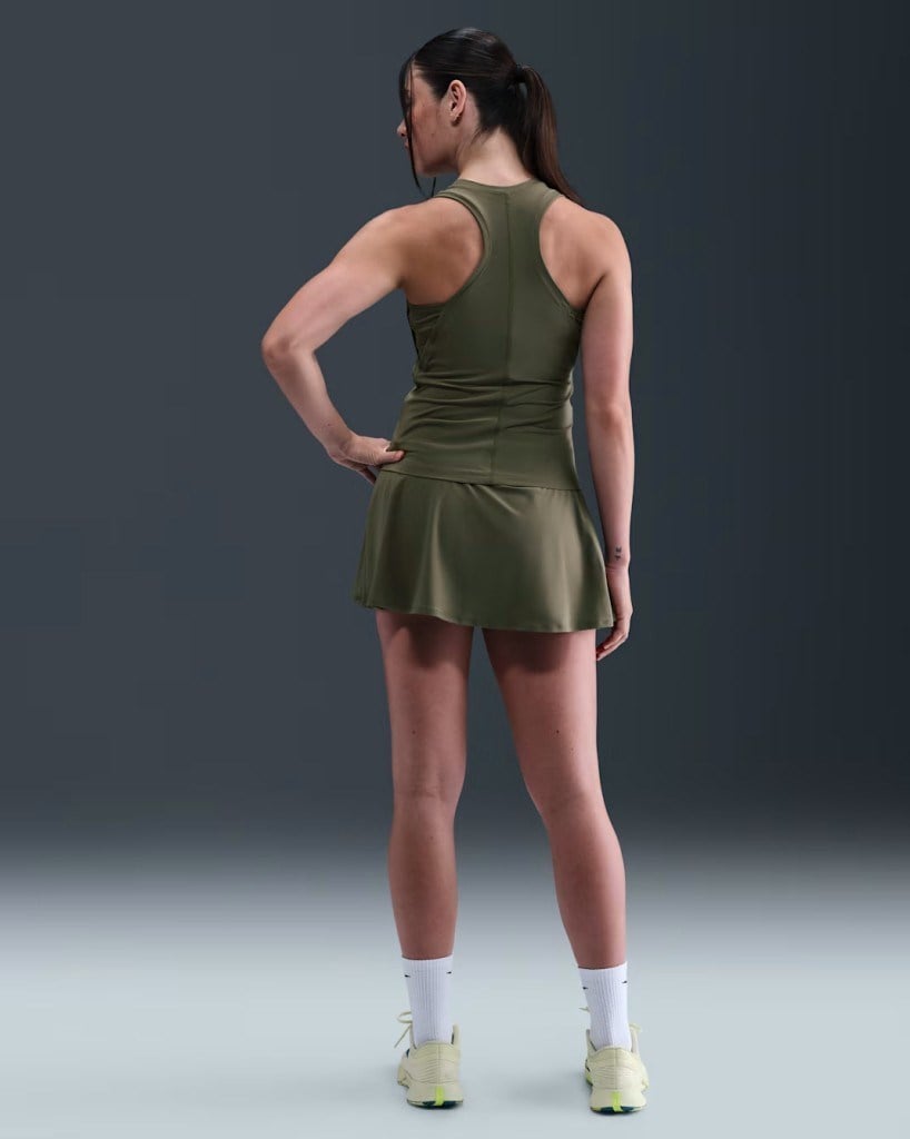 Nike Victory FD5577-223 Dri-FIT Kısa Fırfırlı Kadın Tenis Eteği - Zeytin Yeşili