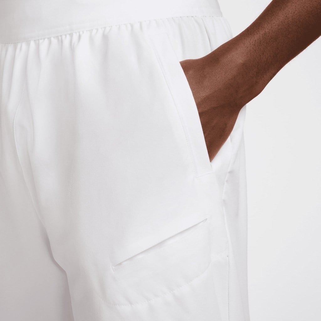 NikeCourt Advantage Dri-FIT 20 cm Erkek Beyaz Tenis Şortu FZ9322-100
