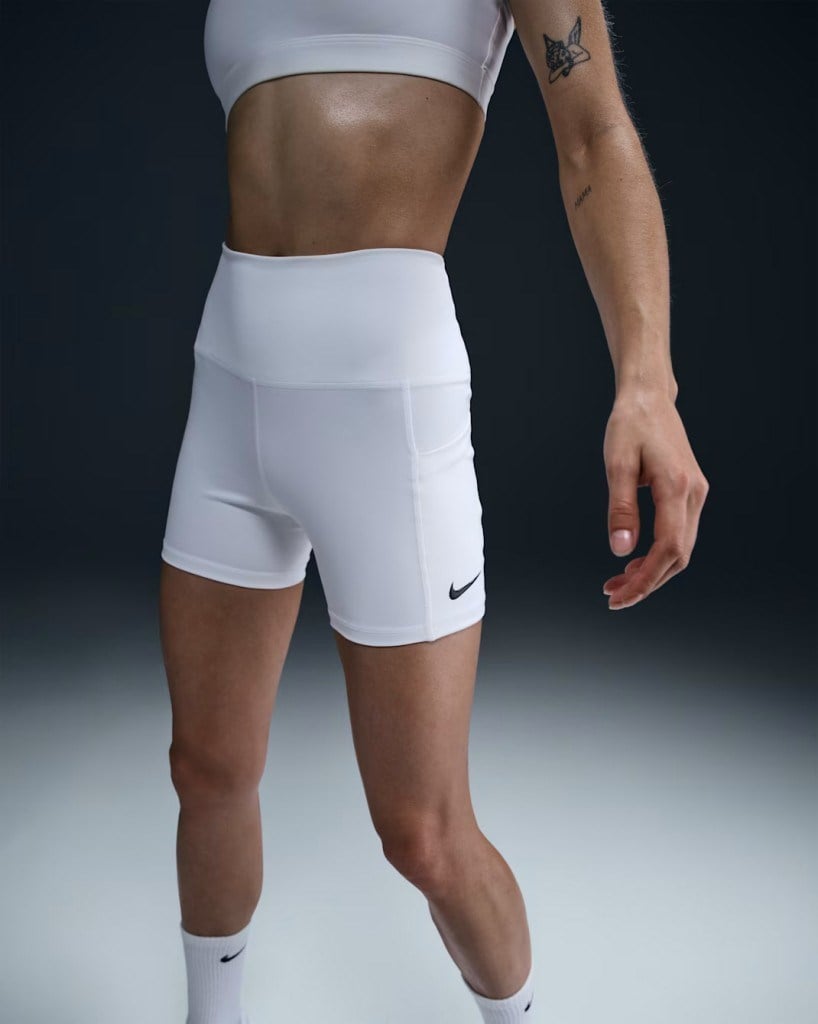NikeCourt FZ6677-101 Dri-FIT Cepli Kadın Tenis Şortu - Beyaz